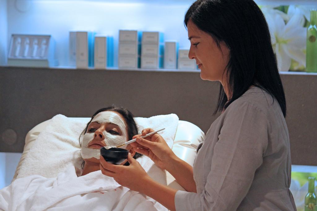 Spa & Relax Hotel Erika ติโรโล ภายนอก รูปภาพ