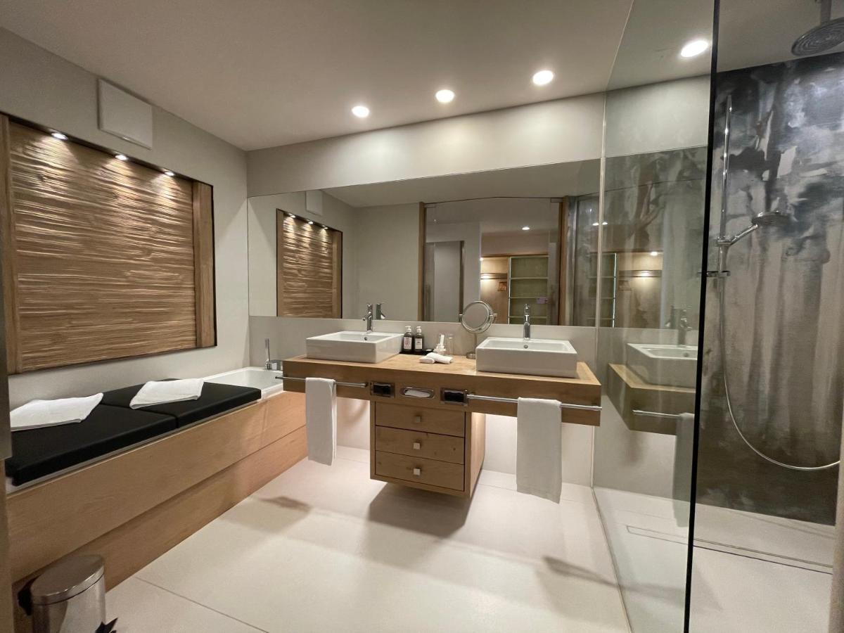 Spa & Relax Hotel Erika ติโรโล ภายนอก รูปภาพ